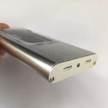  Четец на модул за Светкавица E75 проверява истинността на USB кабел за iPhone